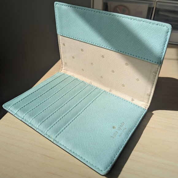 “Love is in the Air” Kate Spade Passport Holder - Picture 3 of 7